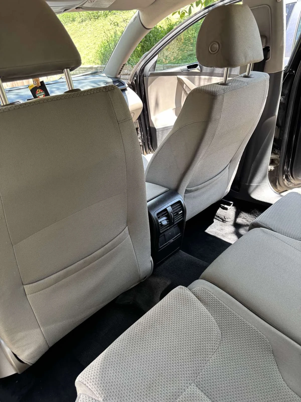 VW Passat Комби - изображение 8
