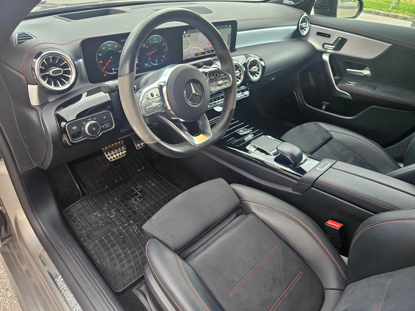 Mercedes-Benz CLA 250 AMG/Distronic/BURMESTER/Head-Up/MULTIBEAM LED - изображение 9
