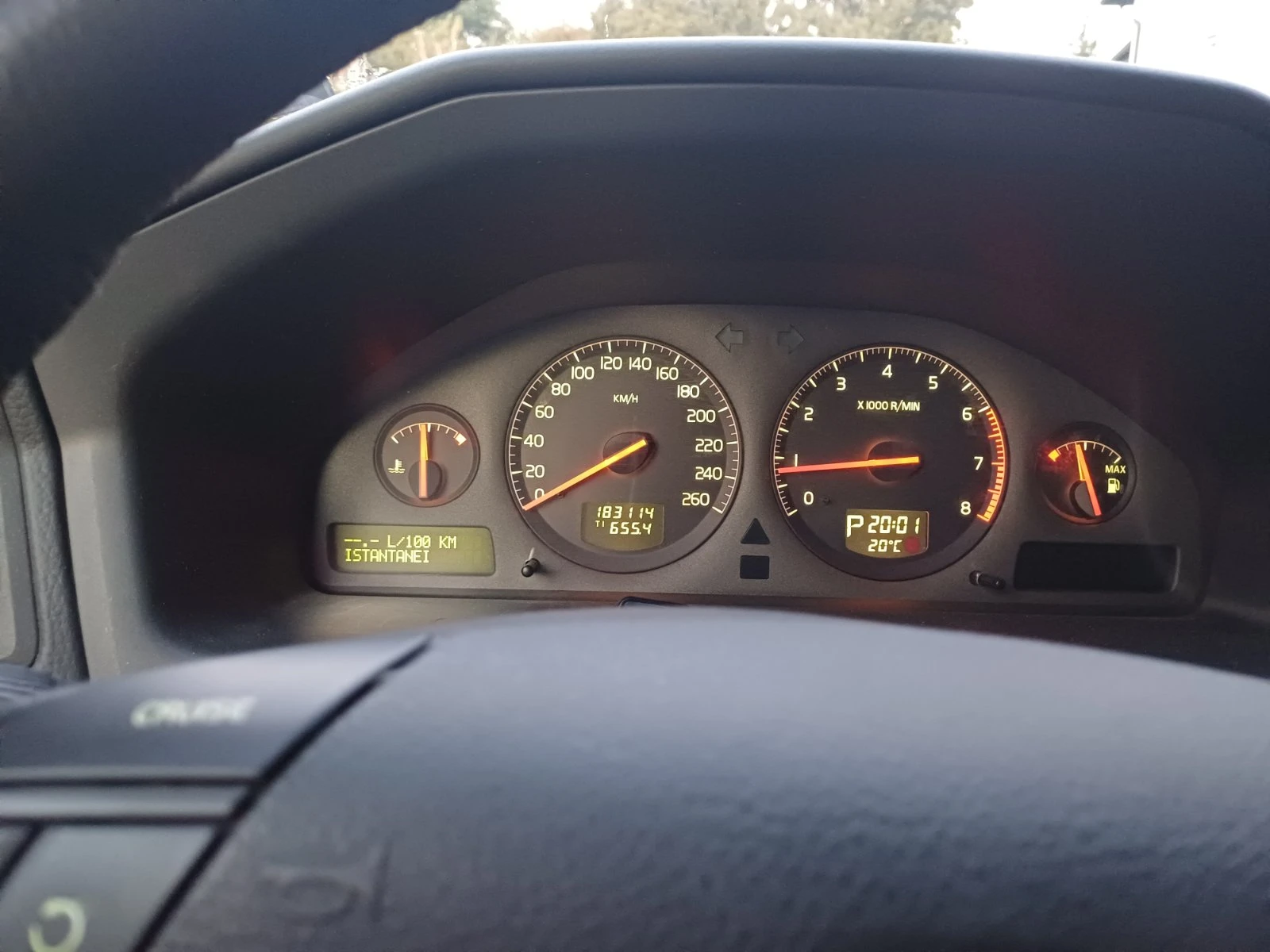 Volvo S60 2.4T | Mobile.bg — изображение 11