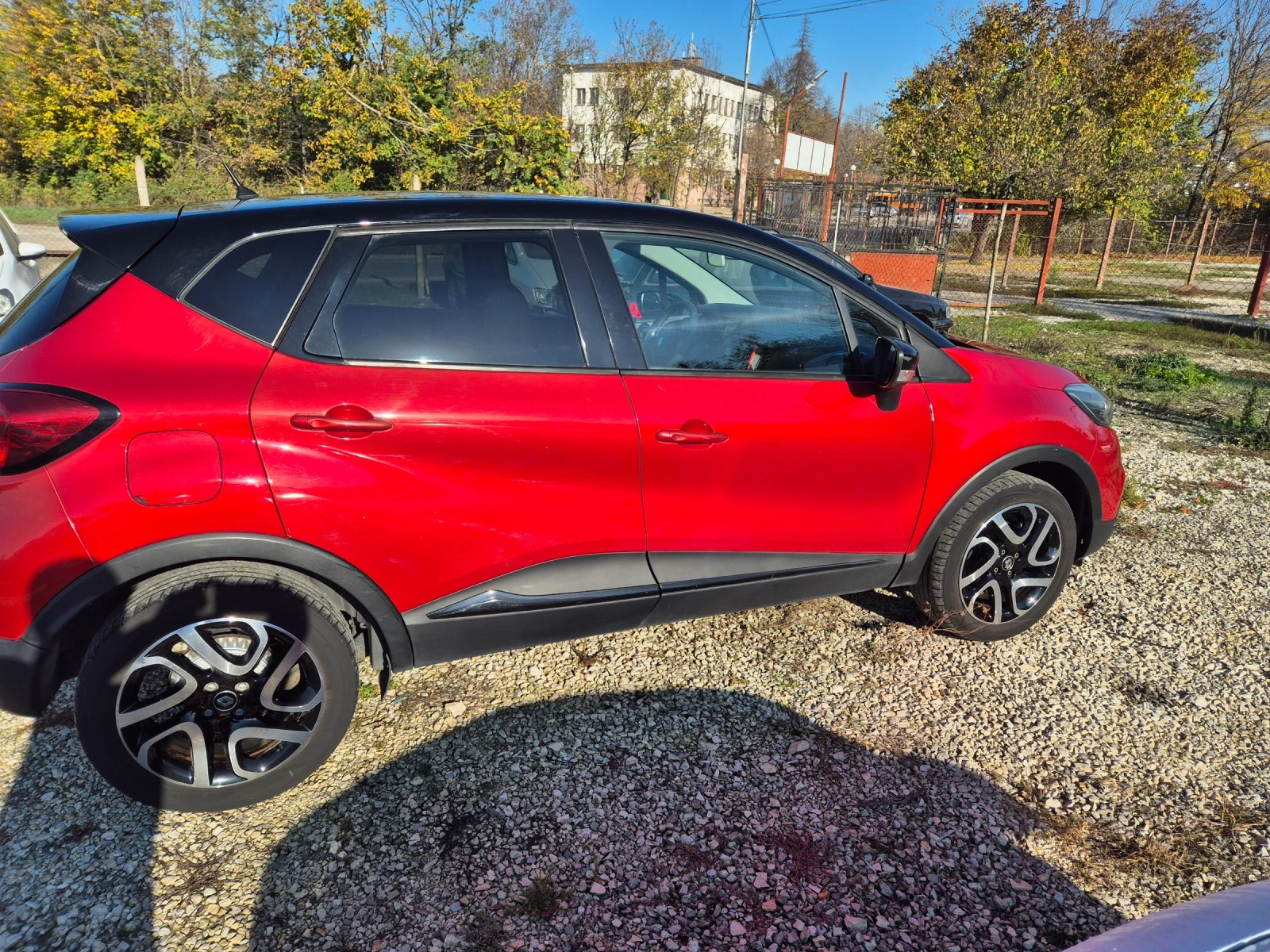 Renault Captur 1.5 DCI 90кс - изображение 8