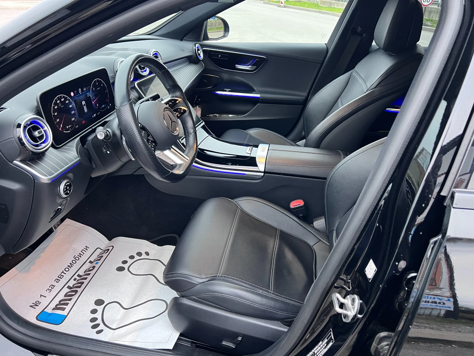 Mercedes-Benz C 300 D AMG Дистроник Led MBUX ТОП  - изображение 8