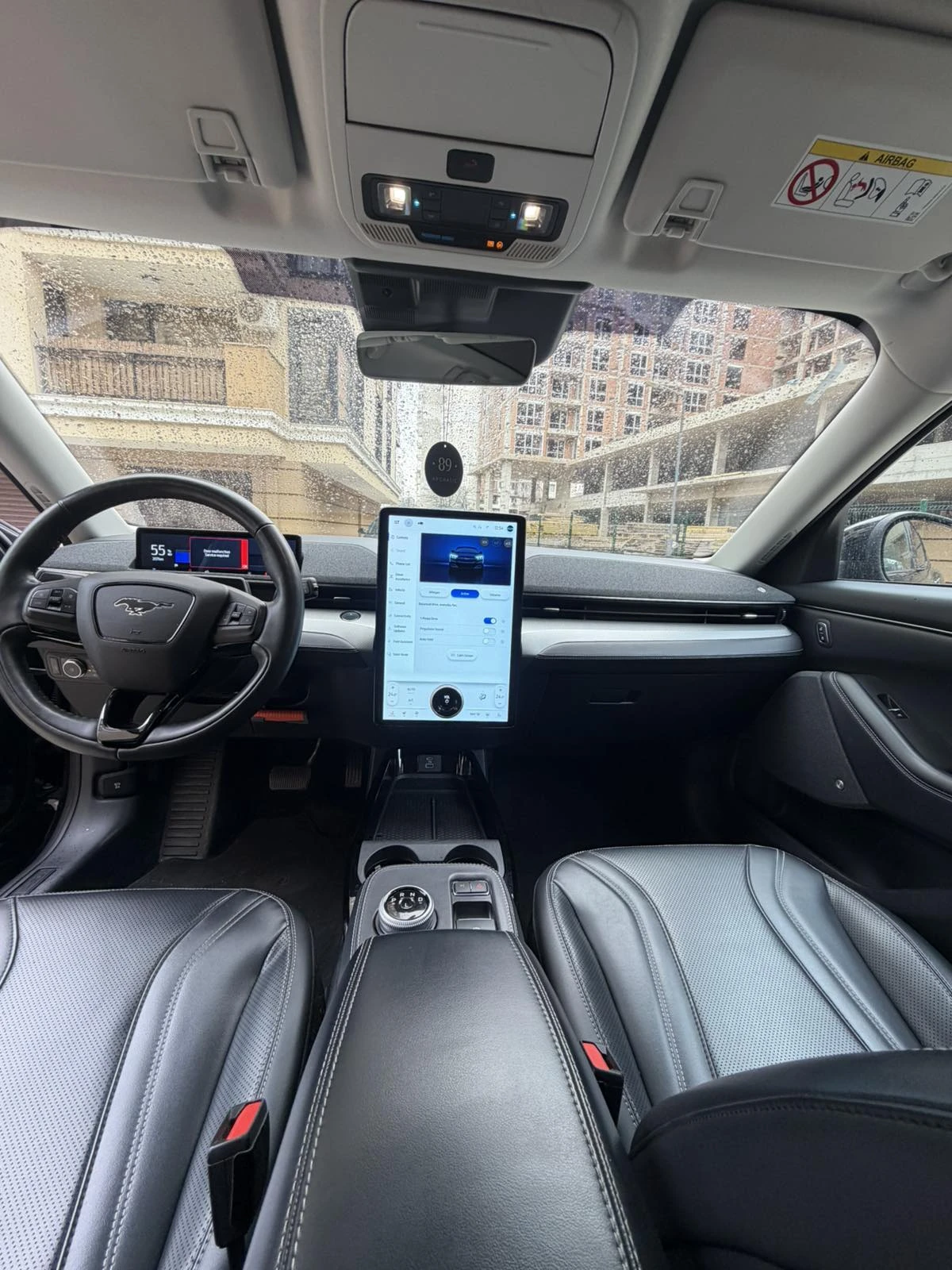 Ford Mustang Mach-E, снимка 8 - Автомобили и джипове - 53932248