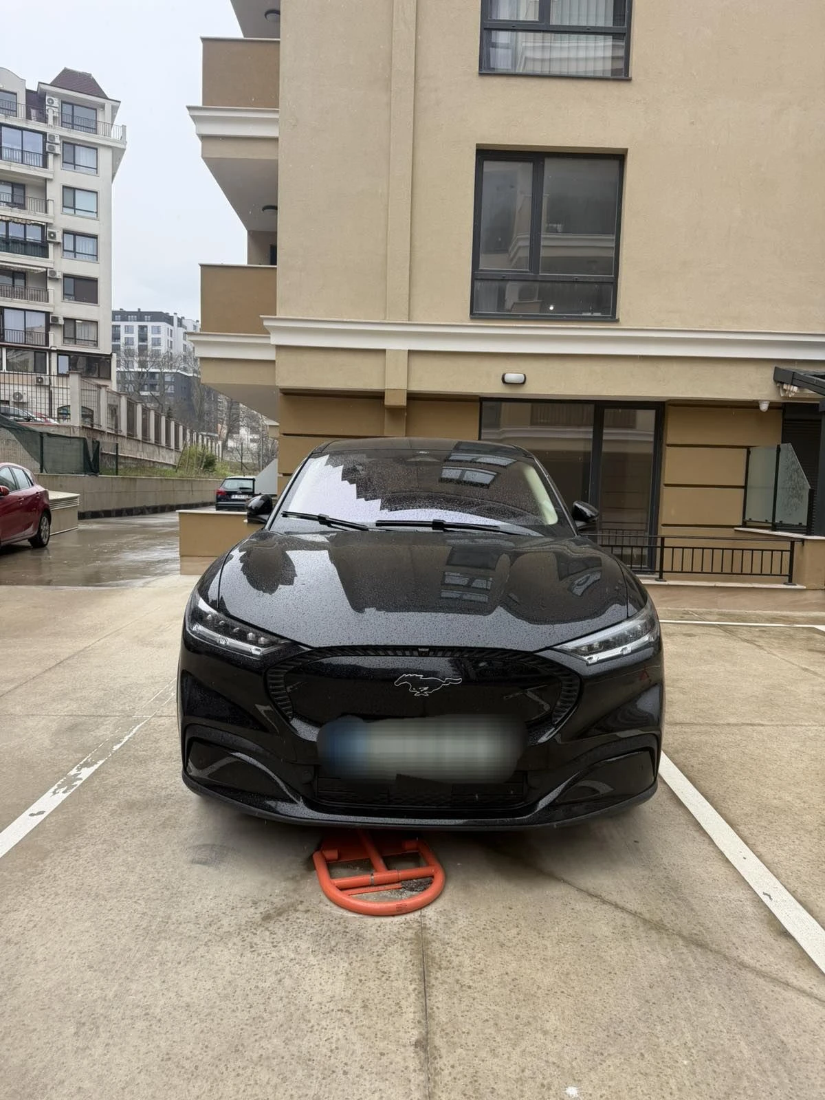 Ford Mustang Mach-E, снимка 3 - Автомобили и джипове - 53932248