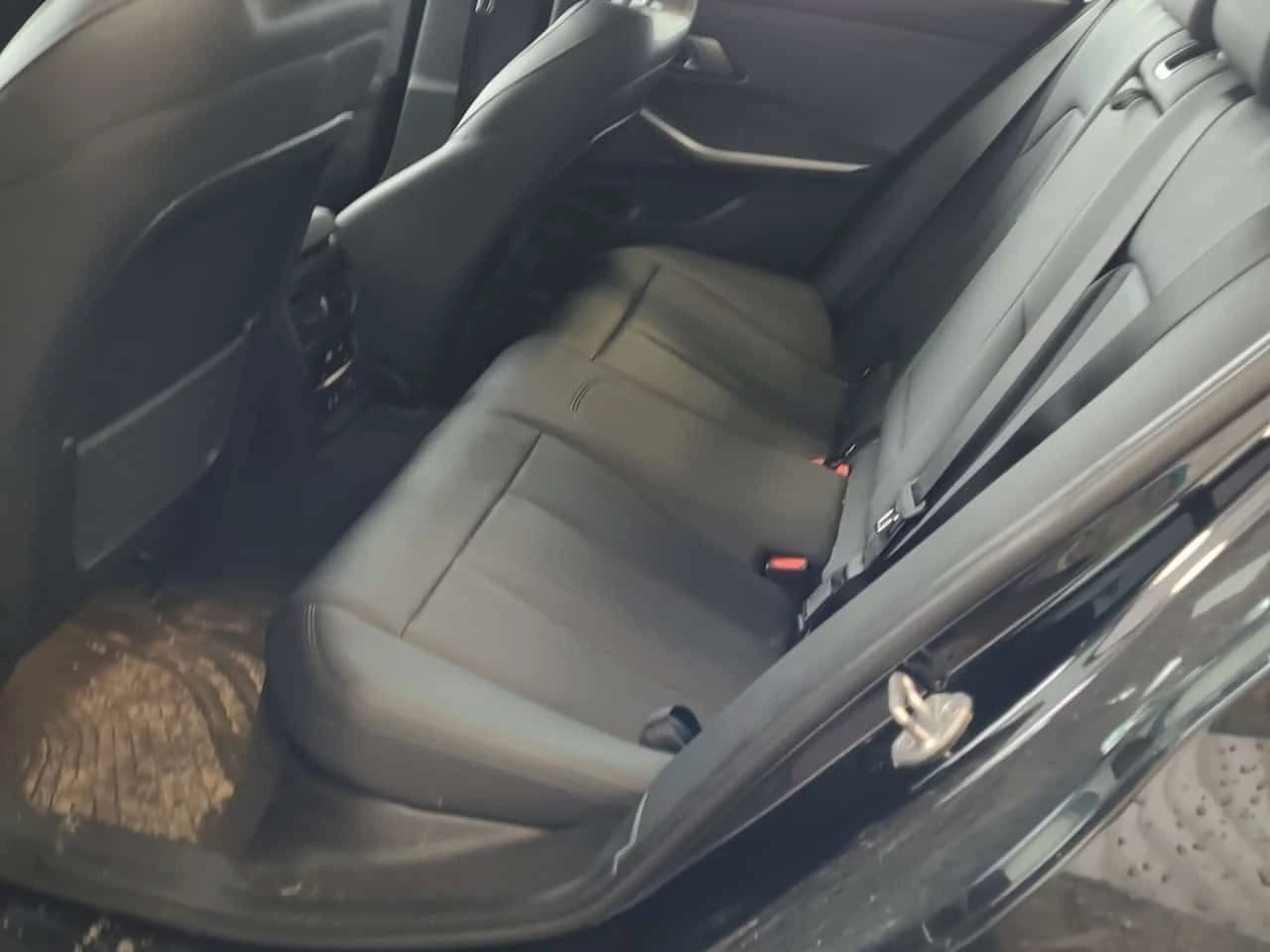 BMW 330 * 330I XDRIVE * CARFAX * 2 КЛЮЧА * ПАНОРАМА * , снимка 13 - Автомобили и джипове - 53933032