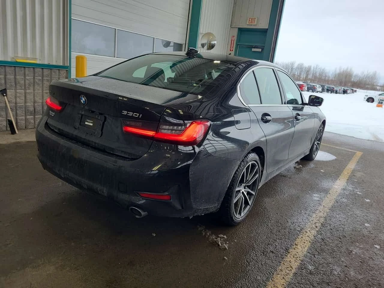 BMW 330 * 330I XDRIVE * CARFAX * 2 КЛЮЧА * ПАНОРАМА * , снимка 3 - Автомобили и джипове - 53933032
