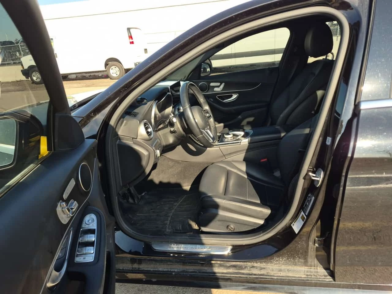 Mercedes-Benz C 300  | 360 | MEMORY | ДВА КЛЮЧА | , снимка 8 - Автомобили и джипове - 54144738