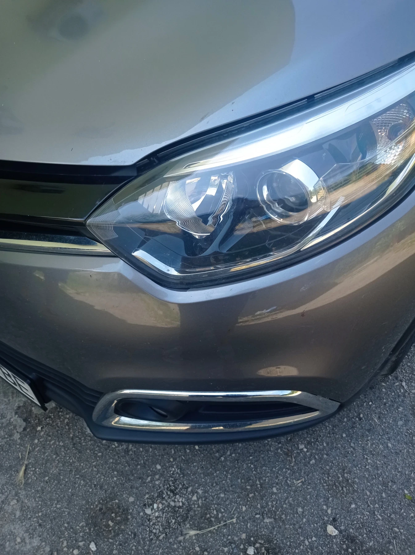 Renault Captur SUV, снимка 10 - Автомобили и джипове - 55437433