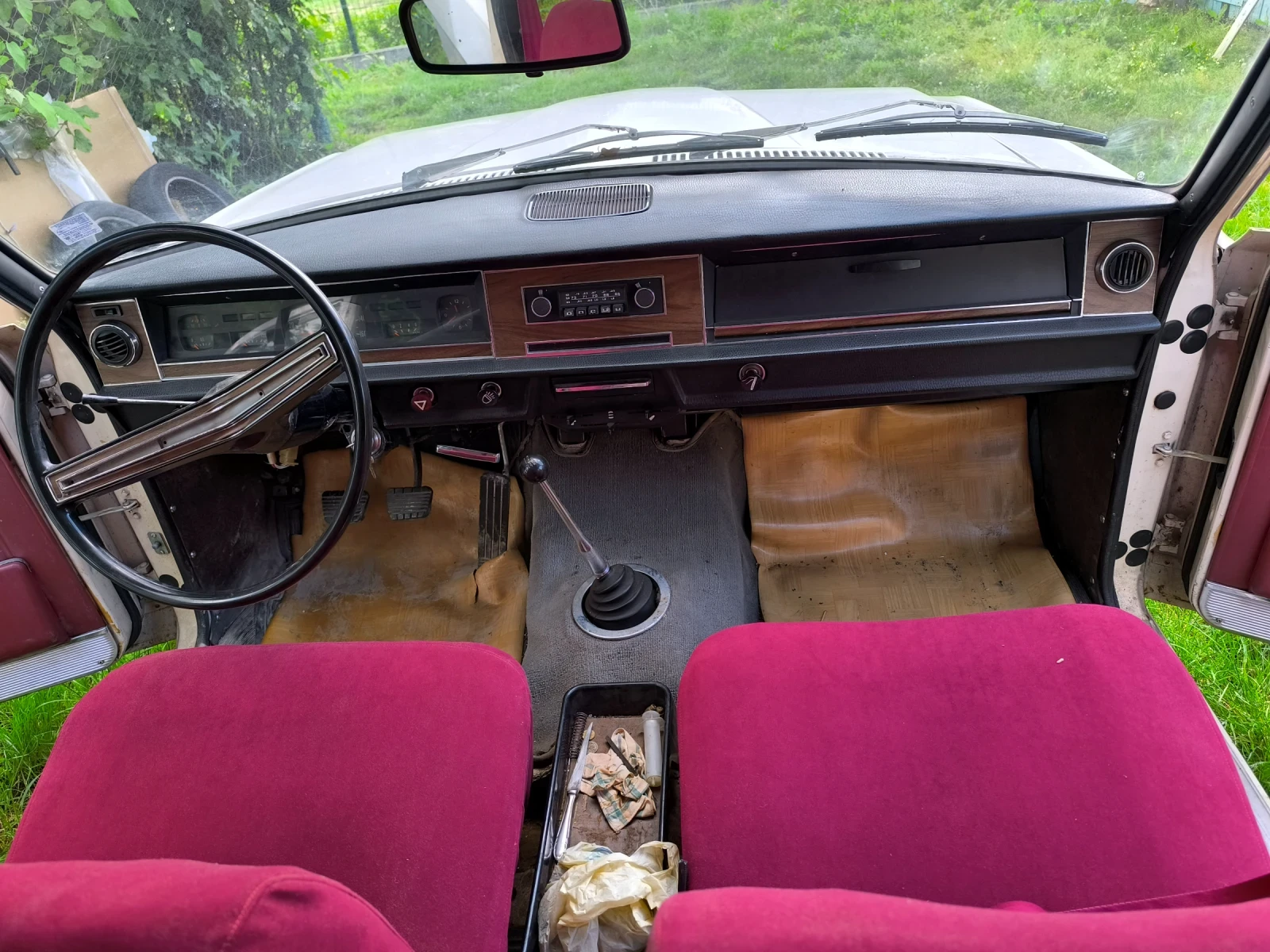 Volga 24 Лимузина, снимка 3 - Автомобили и джипове - 55993930