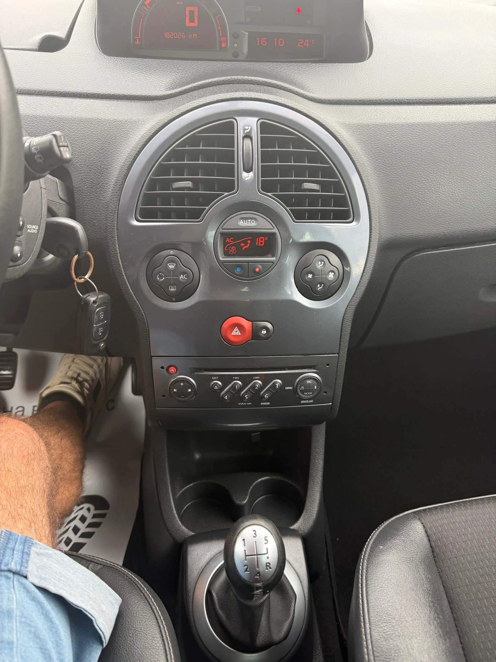 Renault Modus 1.2 I GRAND ���� 5 ����� ��� | Mobile.bg � ����������� 12