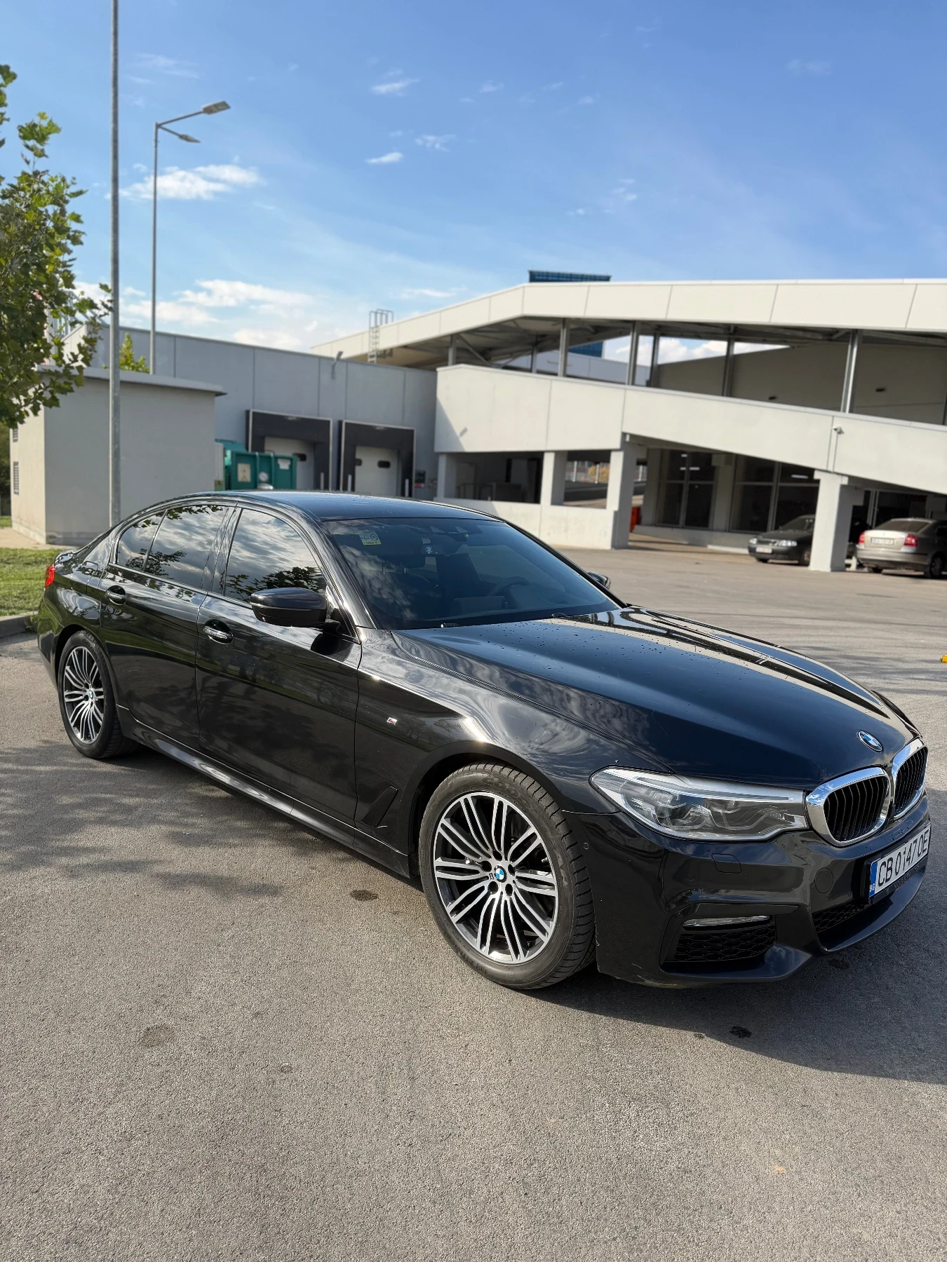 BMW 530 Full M pack, снимка 3 - Автомобили и джипове - 56140310