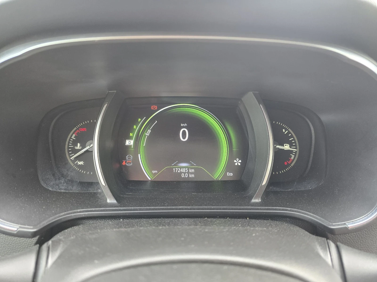 Renault Megane 1.5dci 110к.с Топ състояние , снимка 17 - Автомобили и джипове - 56165446