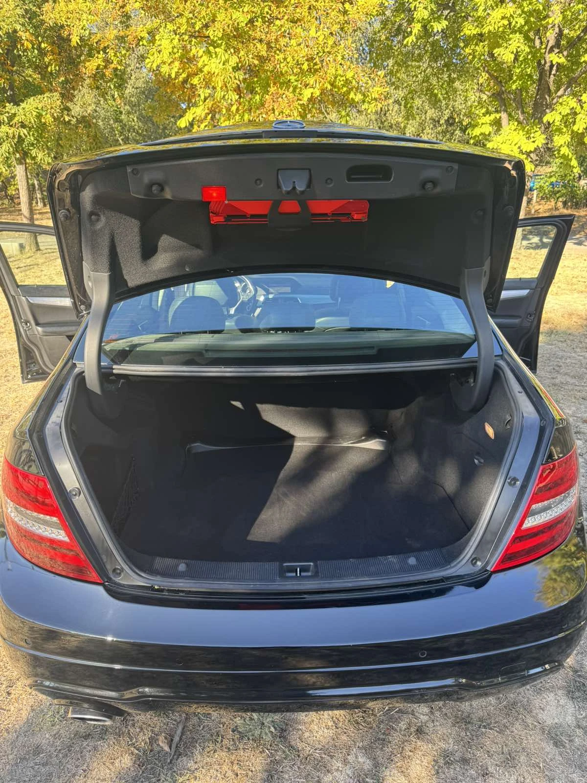 Mercedes-Benz C 250 CDI 4 MATIC, снимка 15 - Автомобили и джипове - 56347989