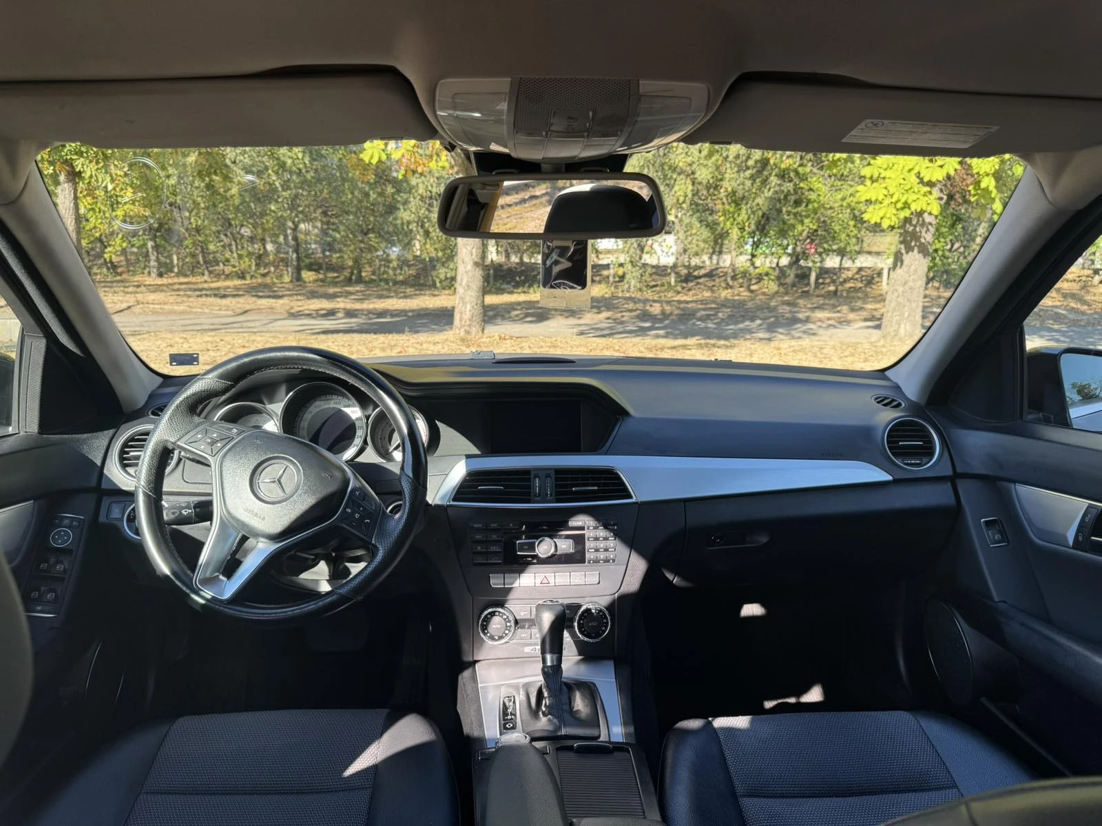 Mercedes-Benz C 250 CDI 4 MATIC, снимка 8 - Автомобили и джипове - 56347989