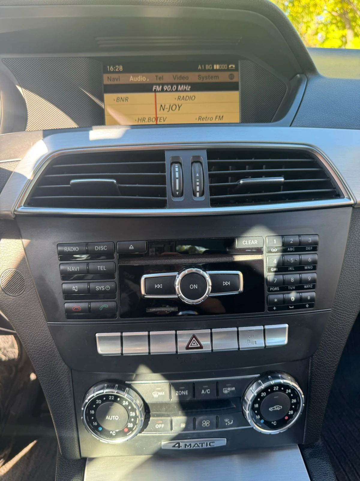 Mercedes-Benz C 250 CDI 4 MATIC, снимка 13 - Автомобили и джипове - 56347989