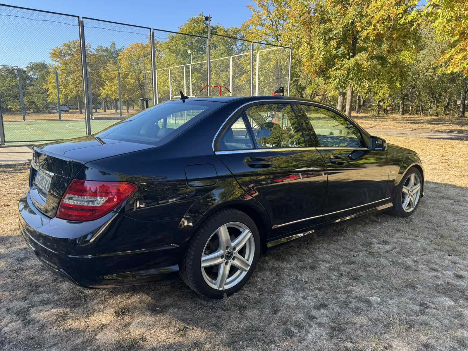 Mercedes-Benz C 250 CDI 4 MATIC, снимка 3 - Автомобили и джипове - 56347989