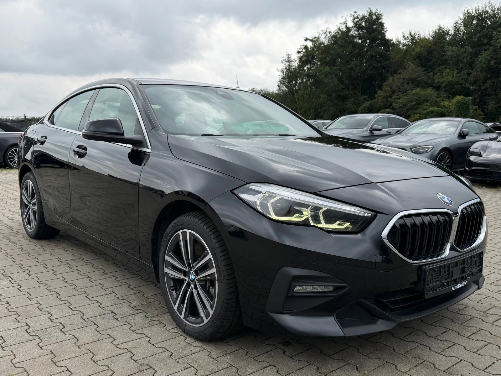 BMW 220 d Gran Coupe, снимка 2 - Автомобили и джипове - 56365196