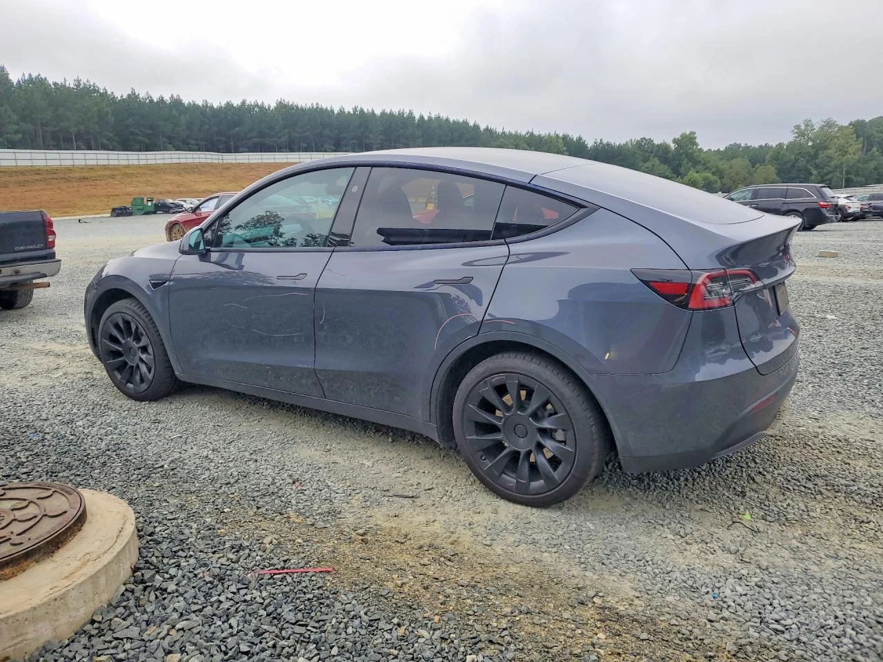 Tesla Model Y Long Range Dual Motor AWD/CARFAX | Mobile.bg � ����������� 2