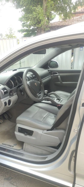 Porsche Cayenne 4.5 S / Газ, снимка 6