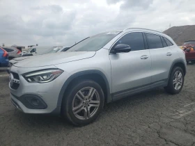  Mercedes-Benz GLA 25...