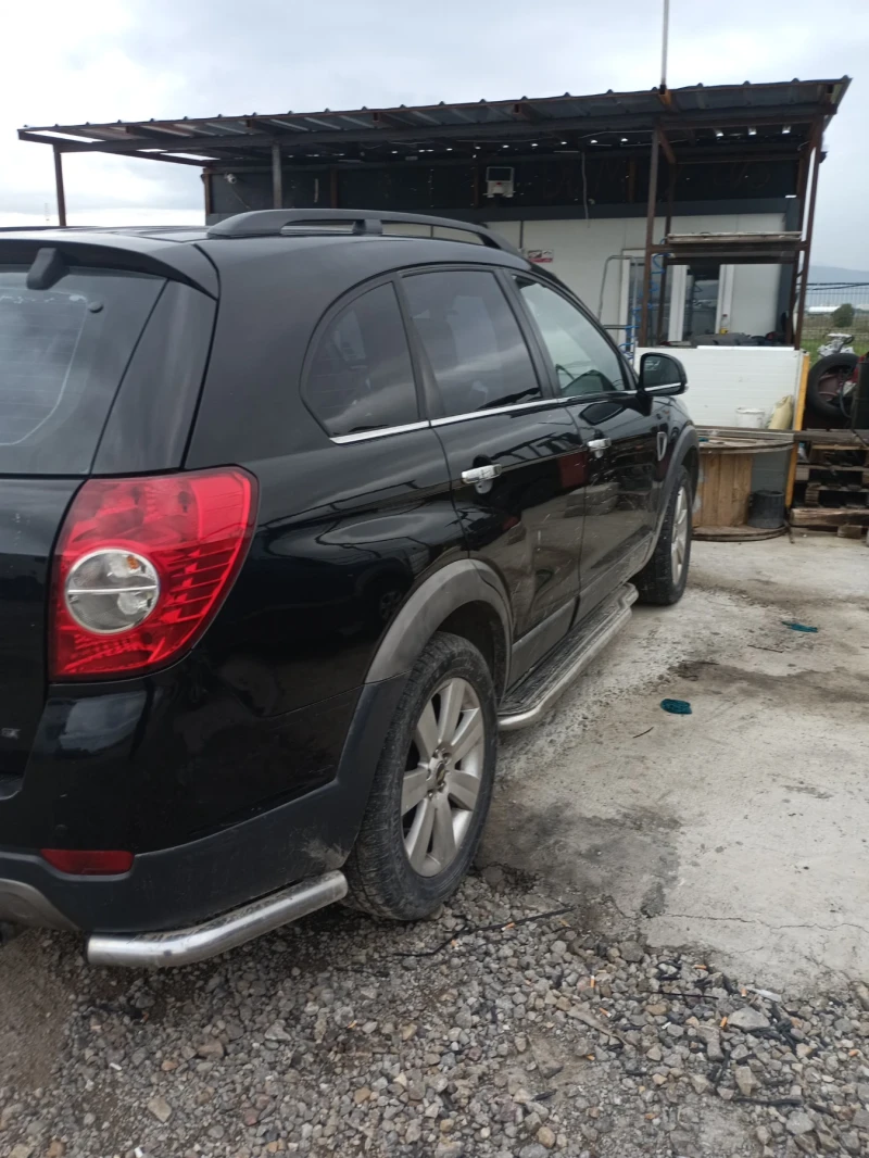 Chevrolet Captiva 2000, снимка 2 - Автомобили и джипове - 47520391