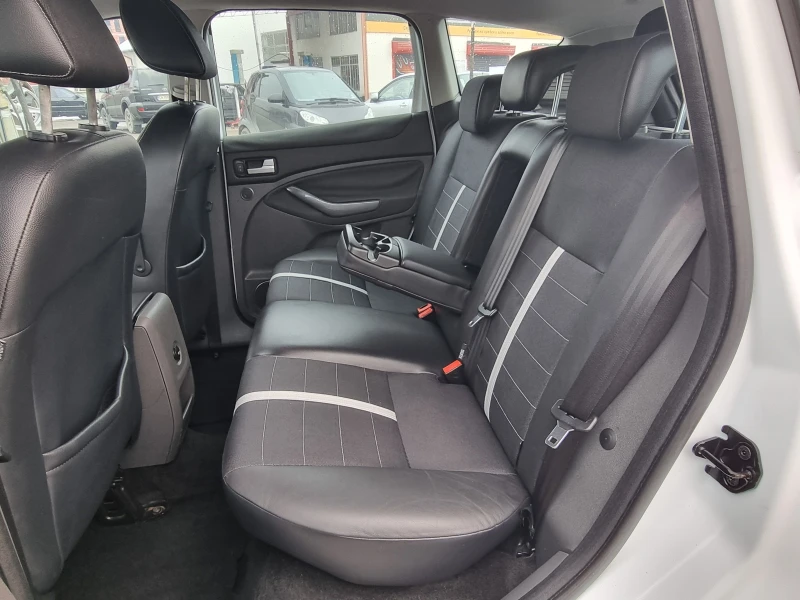 Ford Kuga 2.0 TDCI, снимка 12 - Автомобили и джипове - 48779742