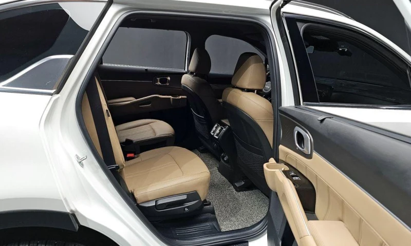 Kia Sorento Gasoline 2.5T 2WD Noblesse, снимка 12 - Автомобили и джипове - 52109994