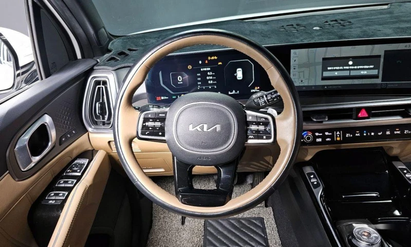 Kia Sorento Gasoline 2.5T 2WD Noblesse, снимка 13 - Автомобили и джипове - 52109994