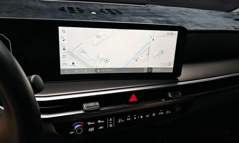 Kia Sorento Gasoline 2.5T 2WD Noblesse, снимка 14 - Автомобили и джипове - 52109994