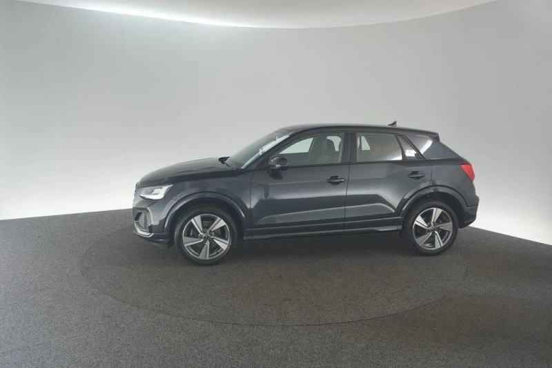 Audi Q2 40TFSI* QUATTRO* LED* DISTR* KEYLESS* , снимка 7 - Автомобили и джипове - 52708901