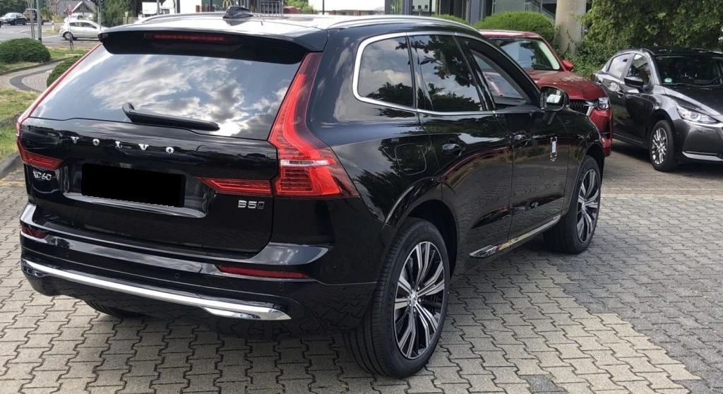 Volvo XC60 B5 AWD = Ultimate Bright= Гаранция - изображение 3