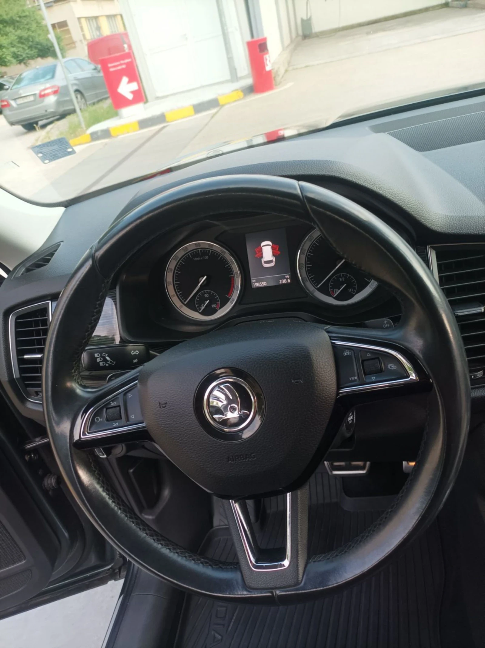Skoda Kodiaq | Mobile.bg — изображение 14