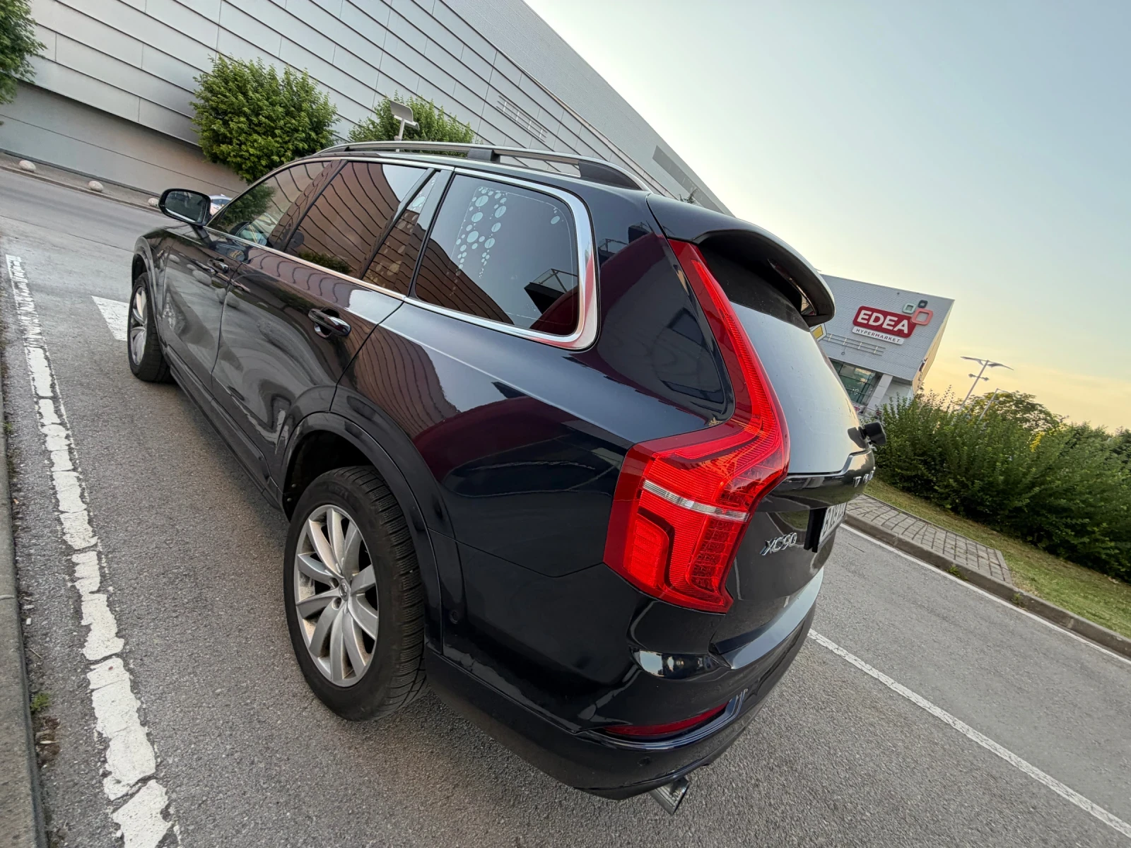Volvo Xc90 D5* Кожа* Led* Теглич, снимка 8 - Автомобили и джипове - 52884532