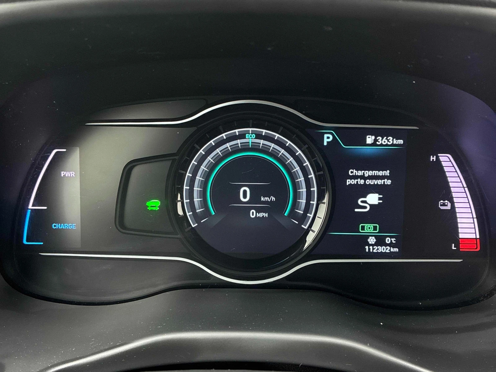 Hyundai Kona ELECTRIC * * CARFAX * * АВТО КРЕДИТ * *  - изображение 7