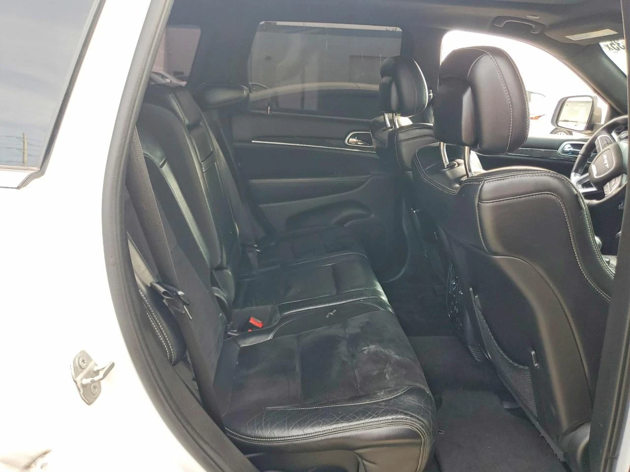 Jeep Grand cherokee SRT-8| DISTRONIC| 8ZF| H/K| ПАНО| , снимка 11 - Автомобили и джипове - 53959523