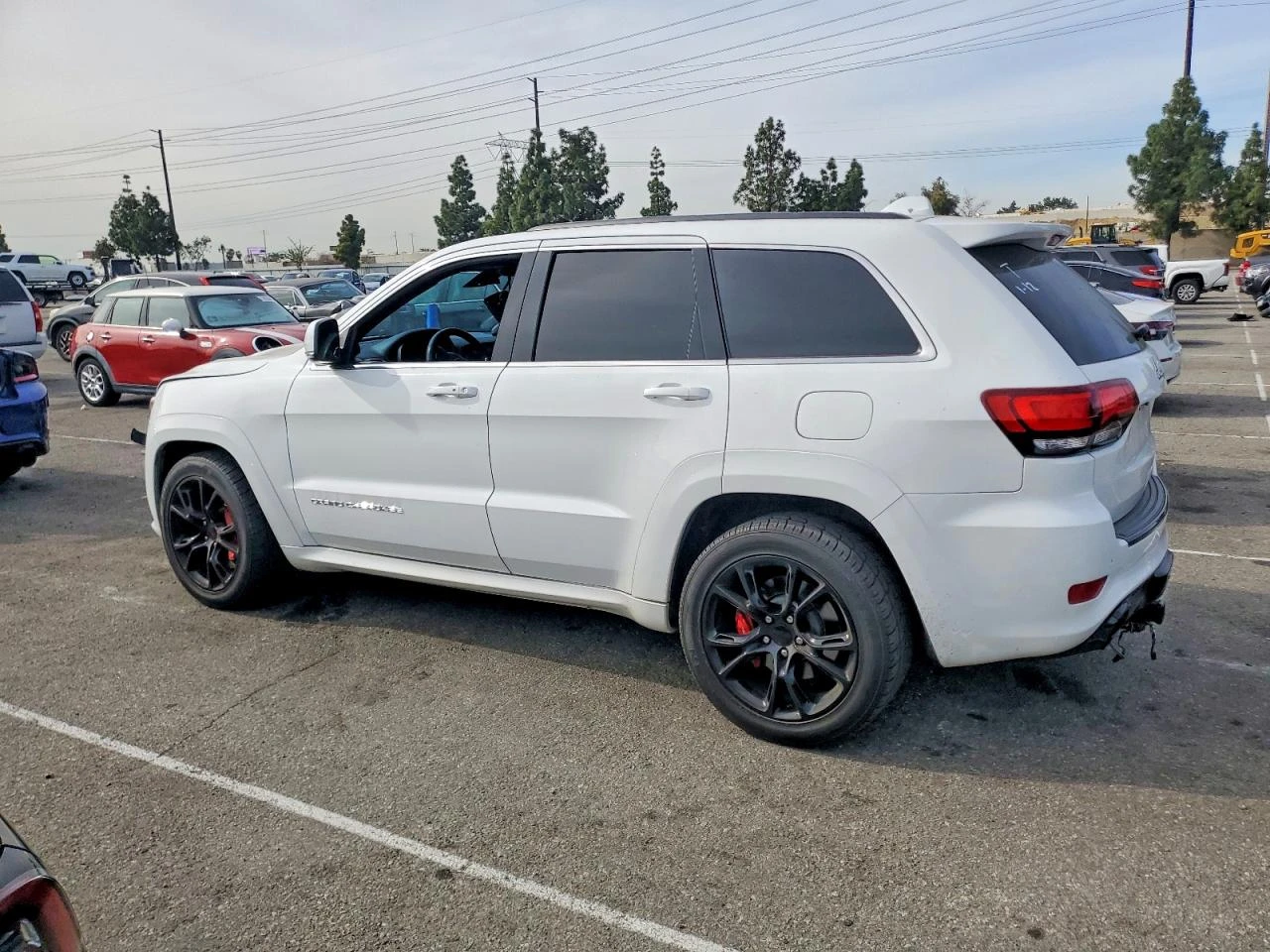 Jeep Grand cherokee SRT-8| DISTRONIC| 8ZF| H/K| ПАНО| , снимка 2 - Автомобили и джипове - 53959523