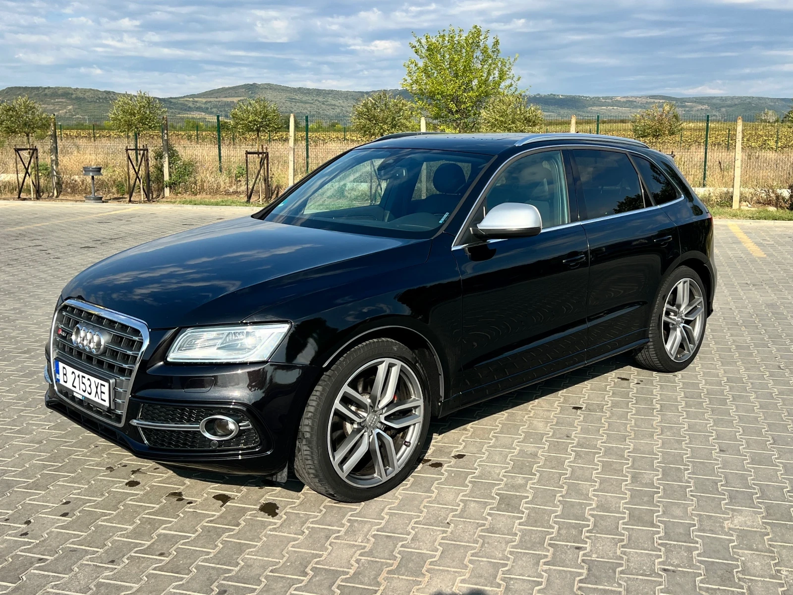 Audi SQ5 3.0BiTDi Quattro, PANO , Distronik, LaneAssist, снимка 4 - Автомобили и джипове - 54034583