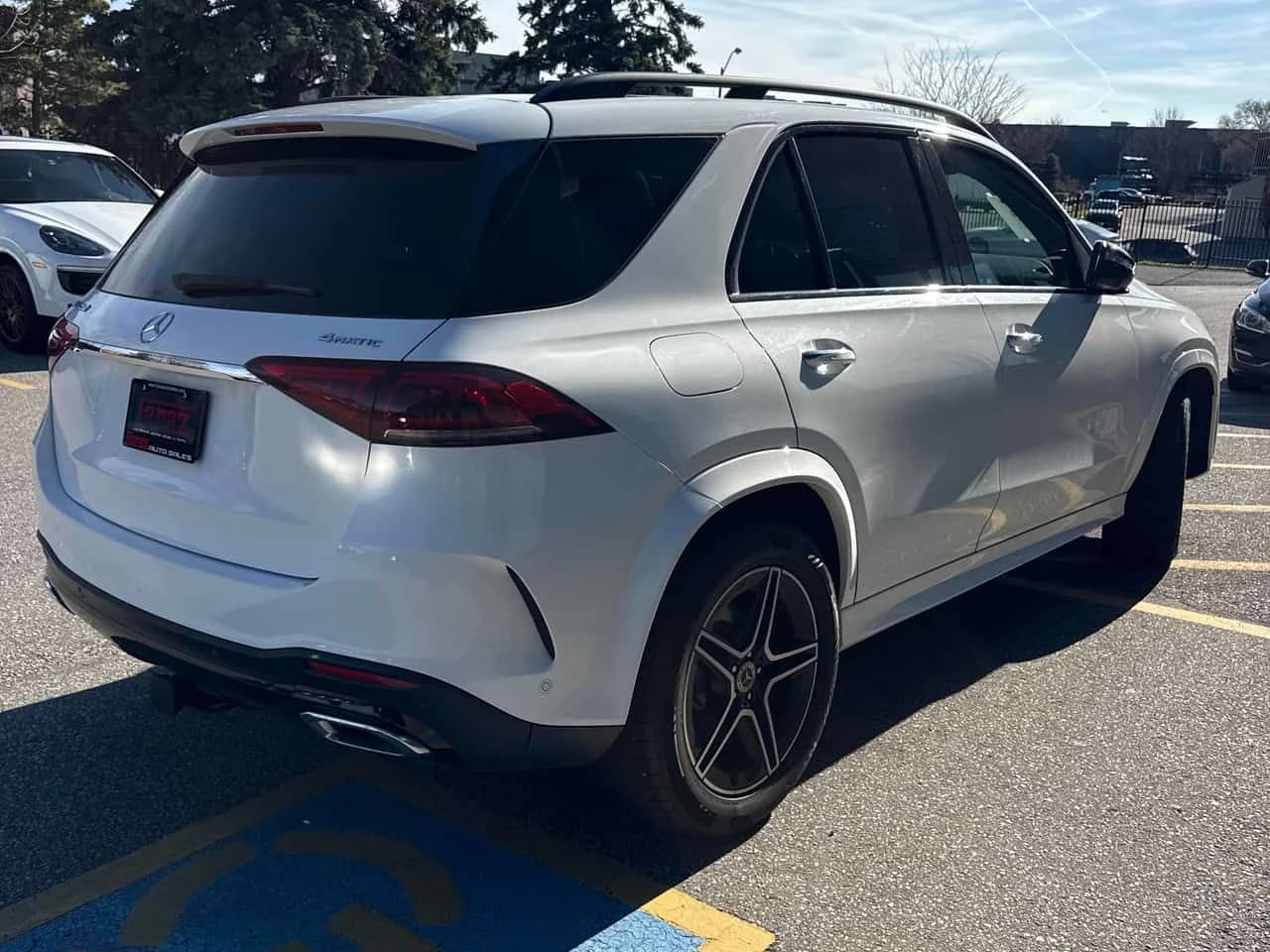 Mercedes-Benz GLE 350 CARFAX, снимка 3 - Автомобили и джипове - 54205519