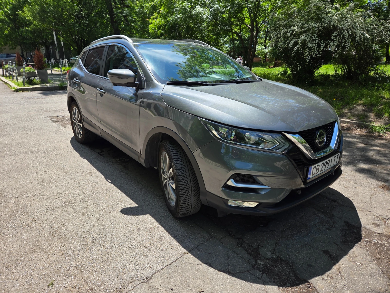Nissan Qashqai 1.3I