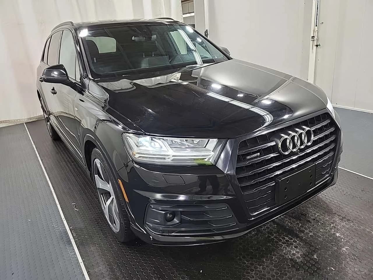 Audi Q7 Technik/МАСАЖИ/ДИСТРОНИК/360 КАМ/ПАНО/2 КЛЮЧА