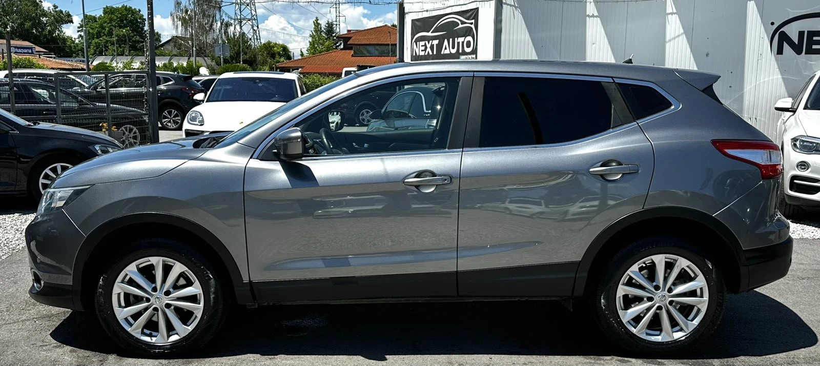 Nissan Qashqai 1.6D 131HP AUTOMAT EURO6B, снимка 8 - Автомобили и джипове - 54928773