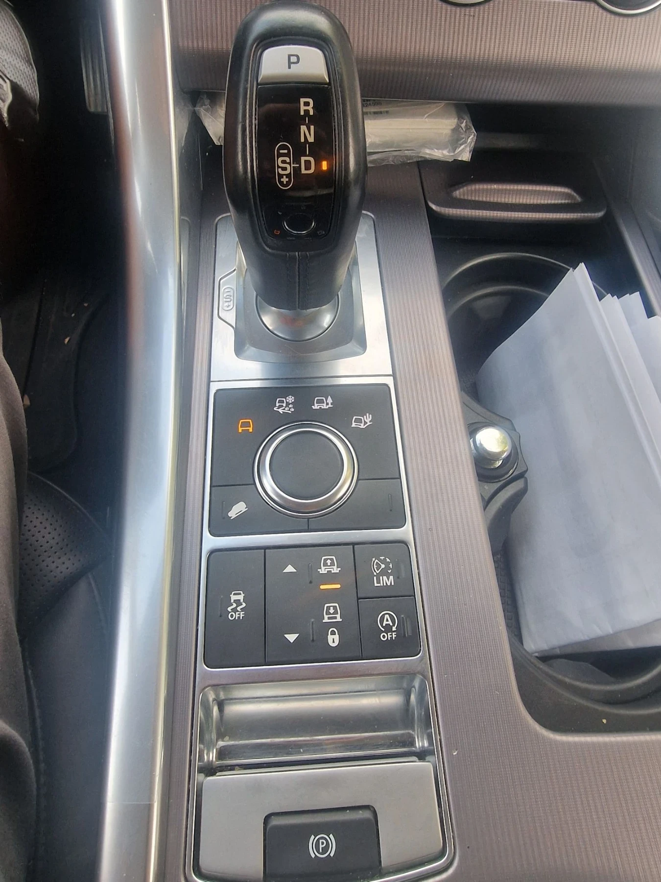 Land Rover Range Rover Sport, снимка 13 - Автомобили и джипове - 55847744