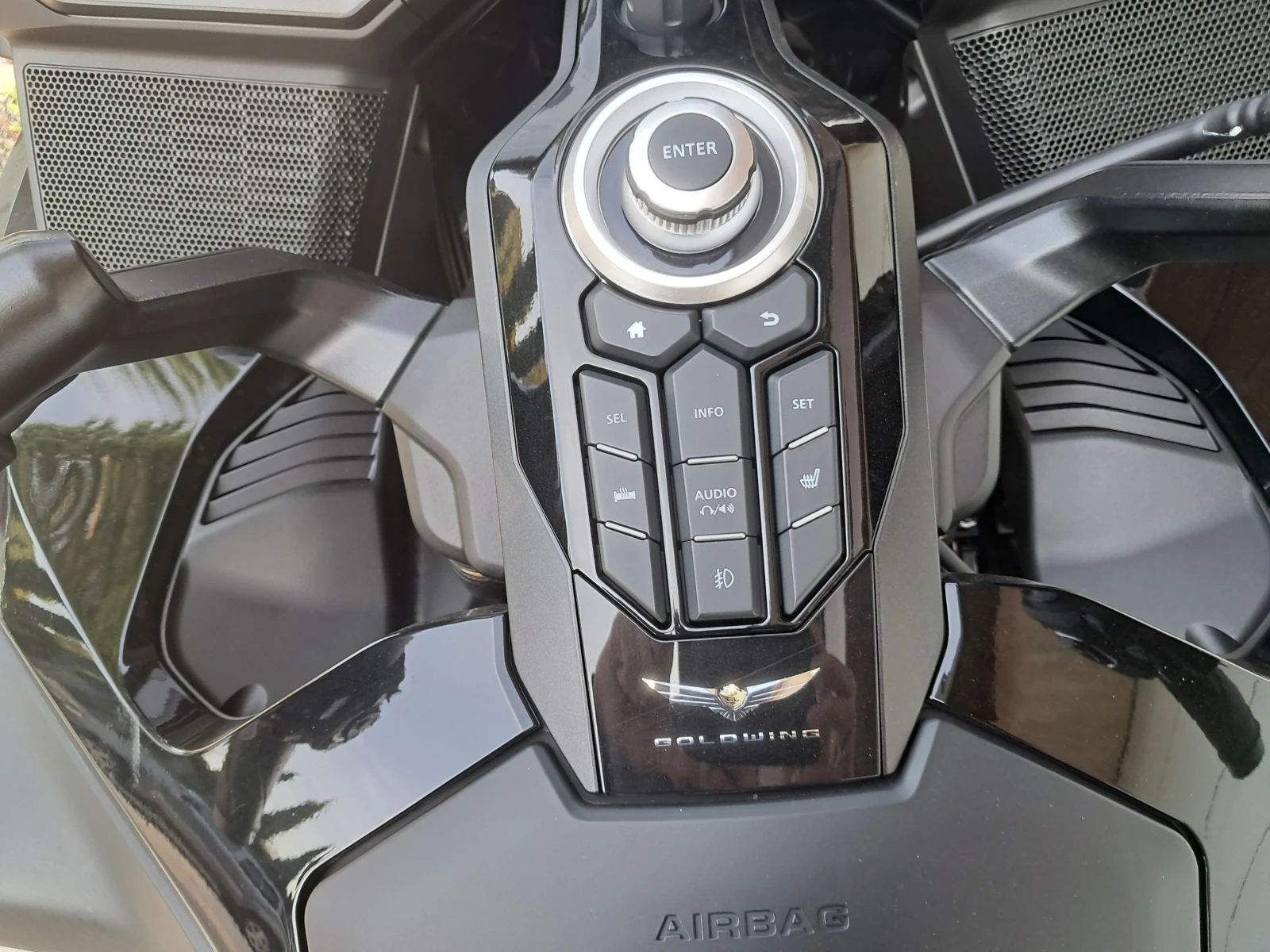 Honda Gold Wing -946 ��.DCT+ AIRBAG-BLACK EDITION-��� | Mobile.bg � ����������� 12