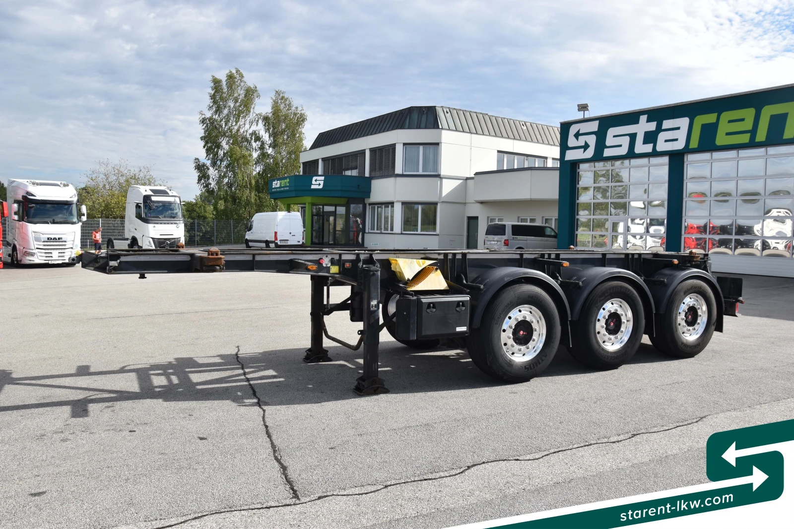Полуремарке Schwarzmuller TR26258
