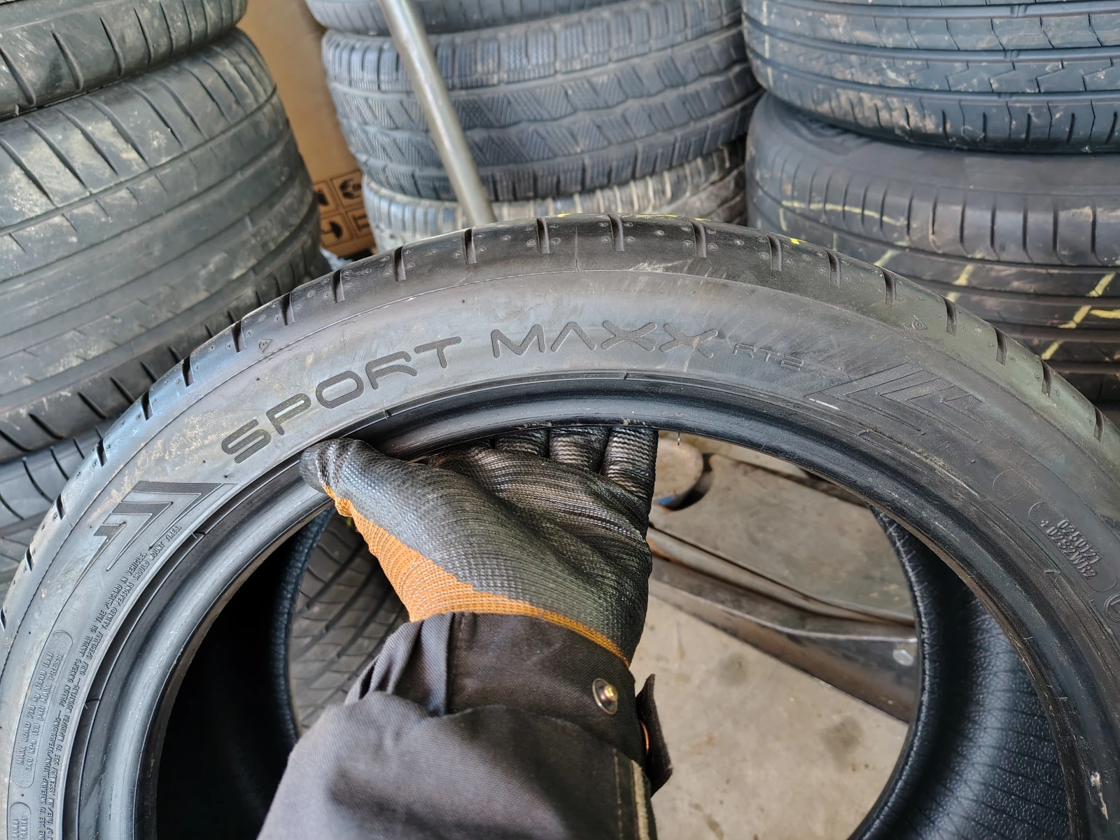  245/40R18 | Mobile.bg   6