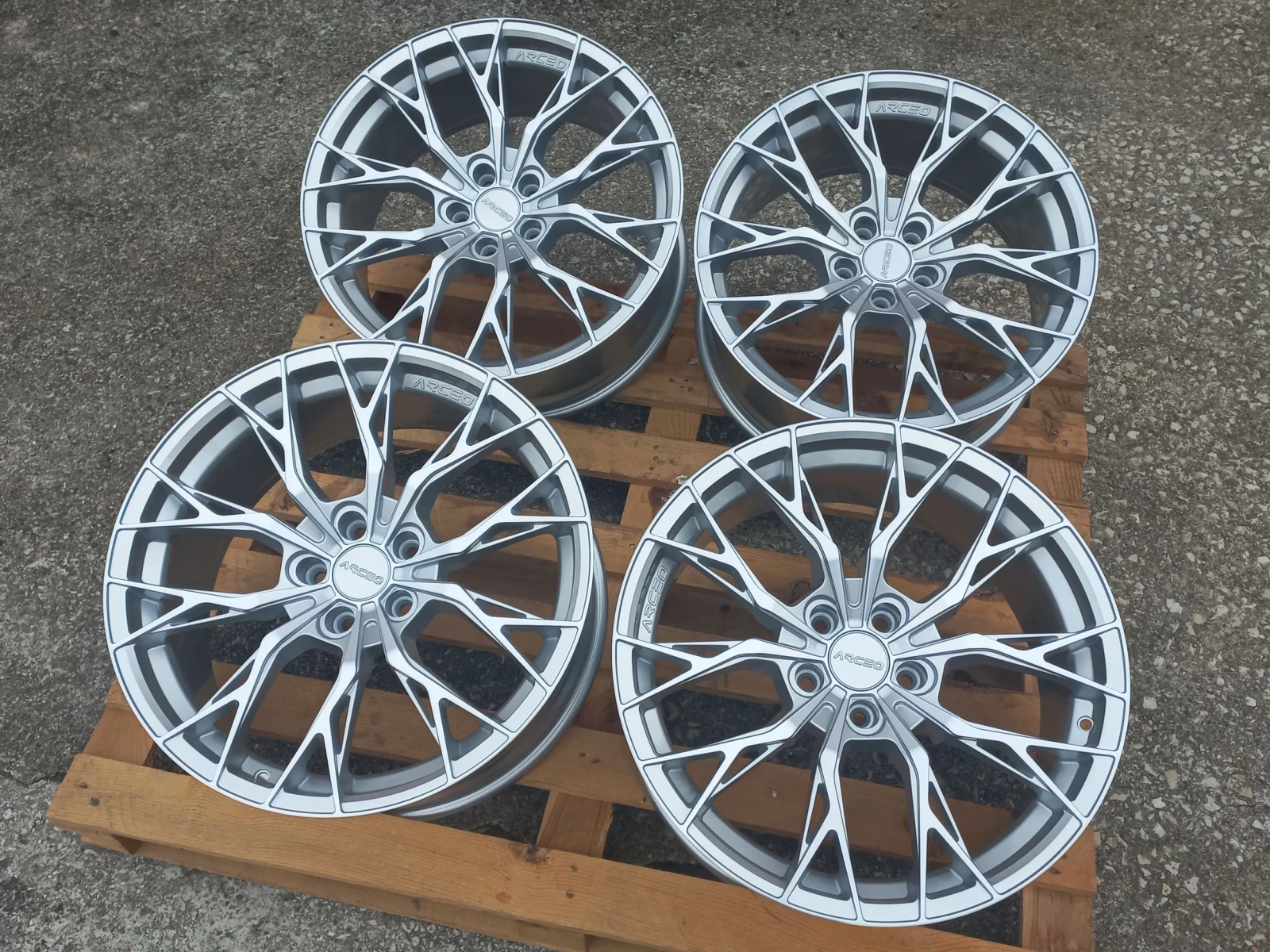 Джанти за Audi, снимка 10 - Гуми и джанти - 55682688