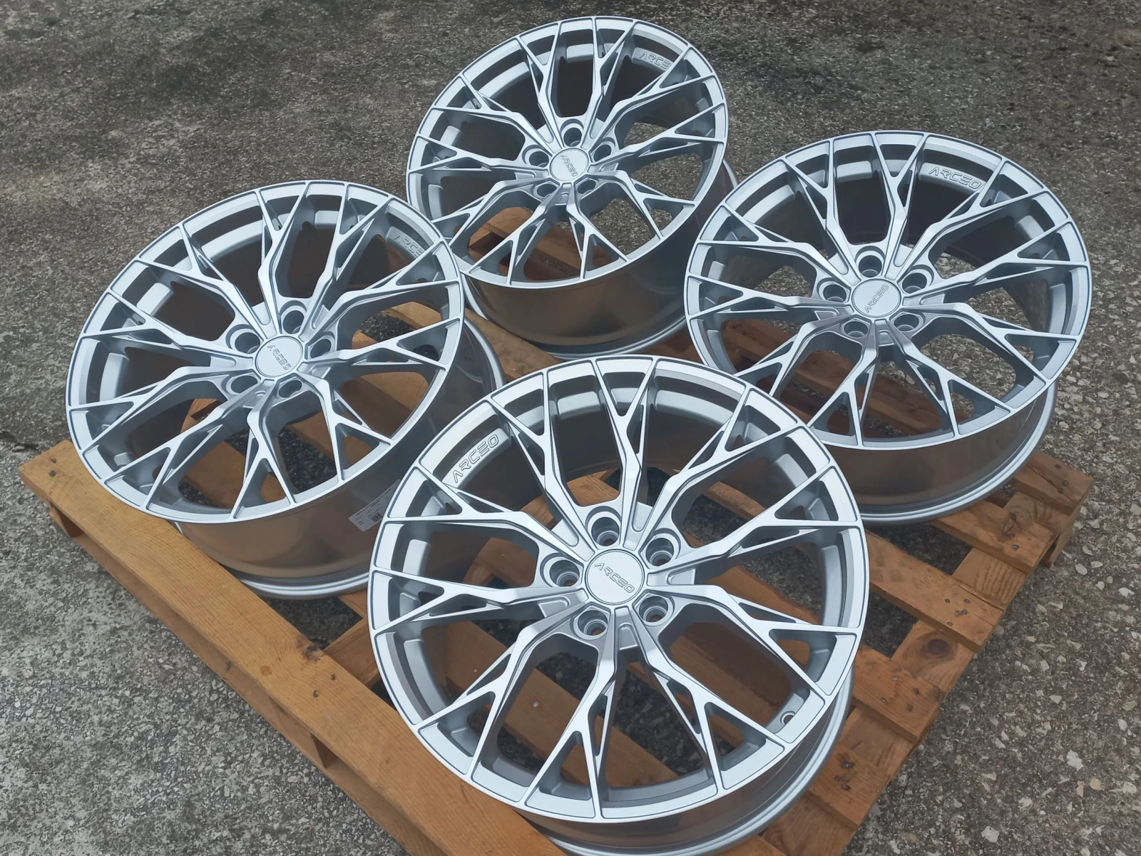Джанти за Audi, снимка 11 - Гуми и джанти - 55682688