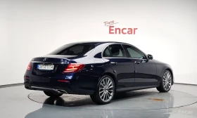 Mercedes-Benz E 300 * 4MATIC* AMG* КОЖА* ПОДГРЕВ* BURMESTER* FULL* ПАН, снимка 2