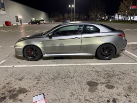 Alfa Romeo Gt 1.9 JTD, снимка 2