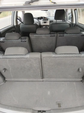 Toyota Verso 7 местна, снимка 6