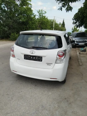 Toyota Verso 7 местна, снимка 4